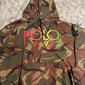 Polo 1992 Camouflage Hoodie with matching shorts both size large